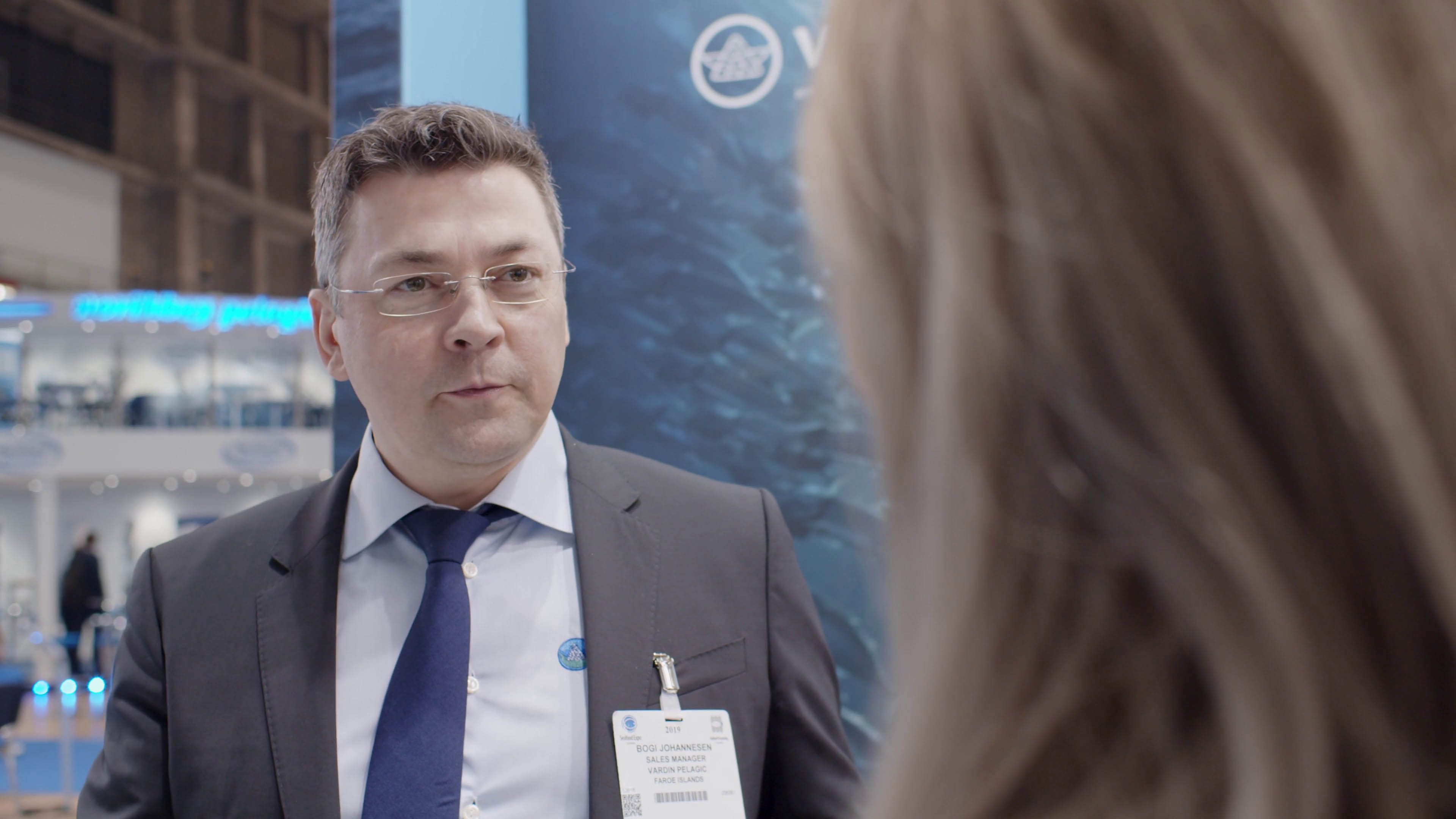 VARÐIN | Customer Relations