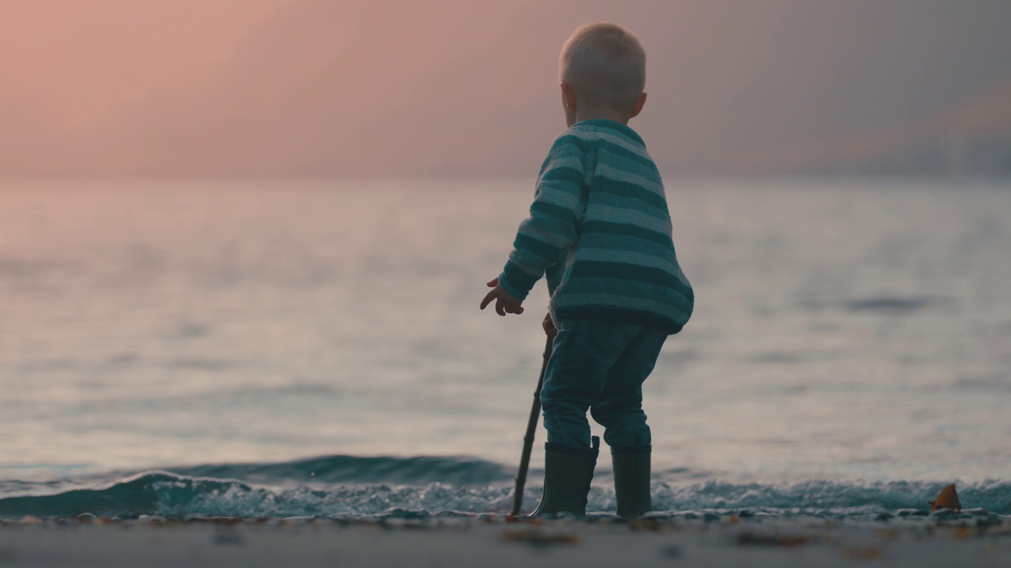 FISKAALING | Vitan til varandi aling